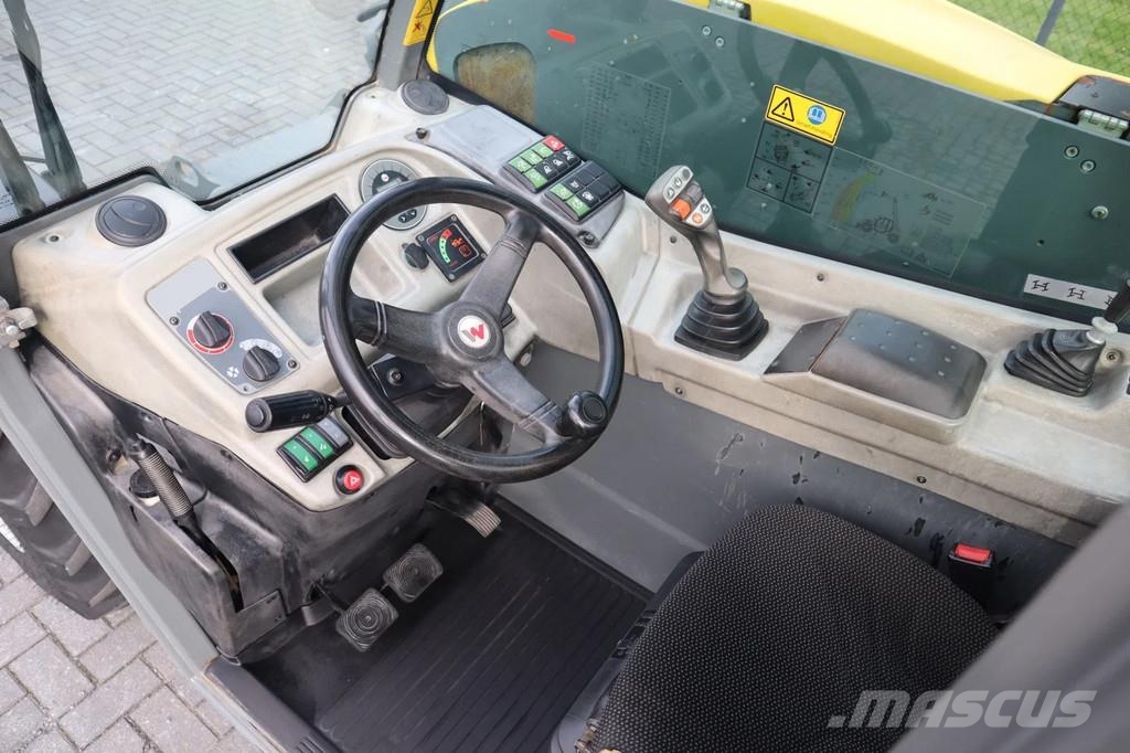 Kramer 2706 FORKS + BUCKET | GOOD CONDITION Verreikers
