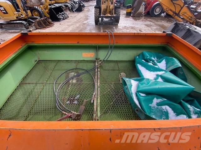 Amazone ZA-U 1501 Rozmetadlá maštaľného hnoja