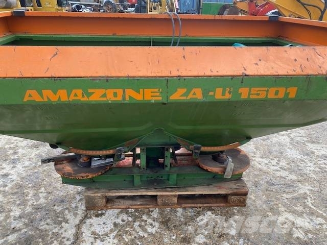 Amazone ZA-U 1501 Rozmetadlá maštaľného hnoja