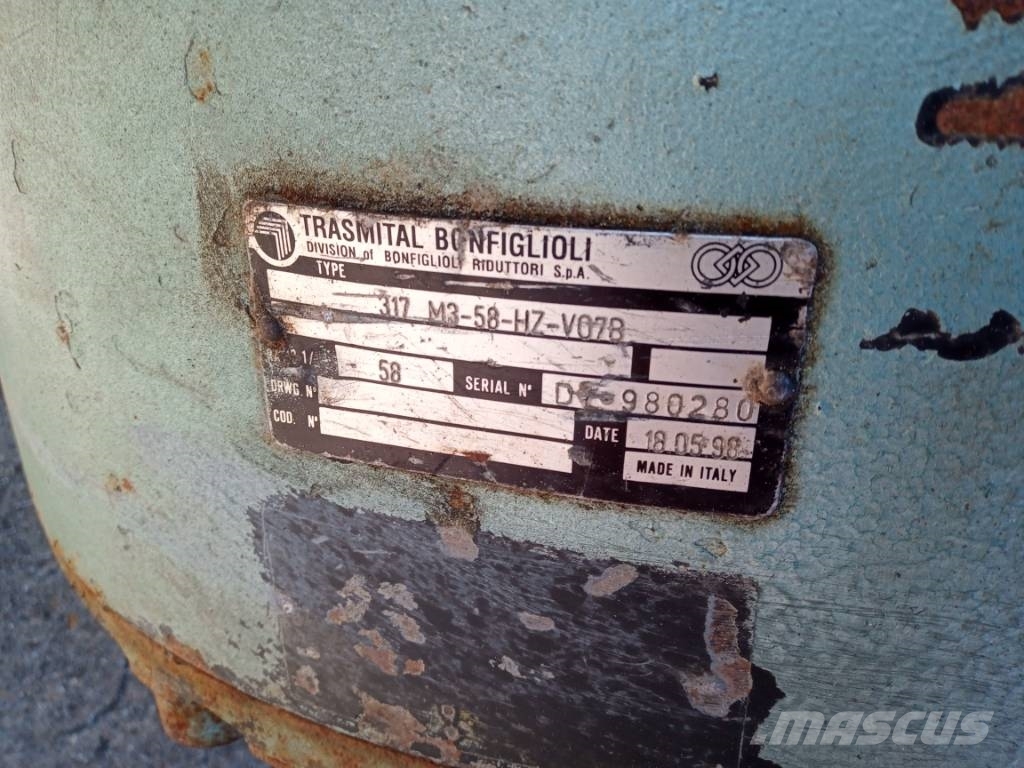 Bonfiglioli Trasmital planetary industrial gearbox Bouw - Overige