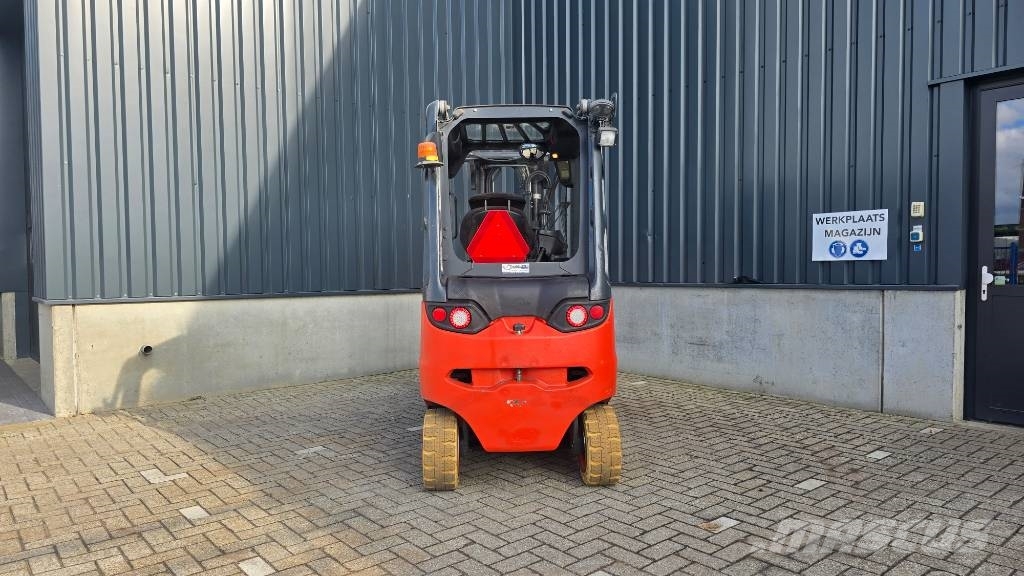 Linde E35 شاحنات ذات رافعات شوكية تعمل بالكهرباء