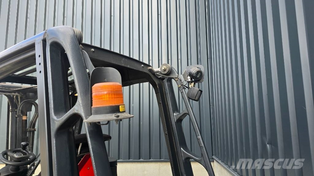 Linde E35 شاحنات ذات رافعات شوكية تعمل بالكهرباء