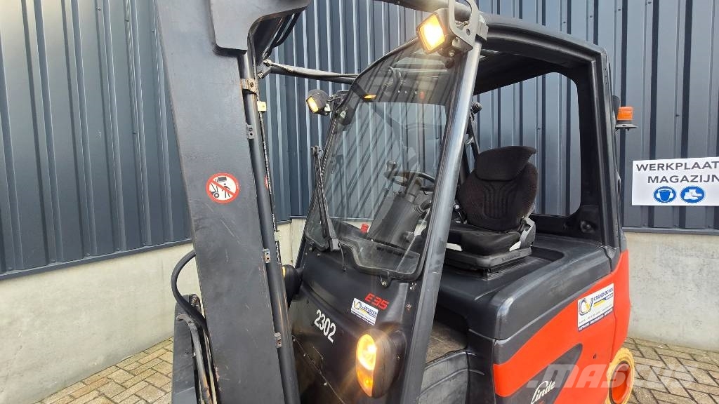 Linde E35 شاحنات ذات رافعات شوكية تعمل بالكهرباء