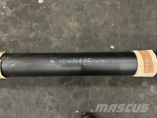 CNH WICHMANN NEW CARDAN DRIVE SHAFT Chassis og suspension