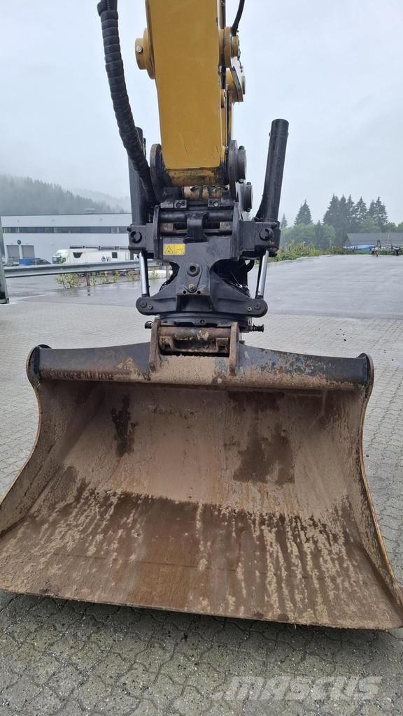 CAT 317 Crawler excavators