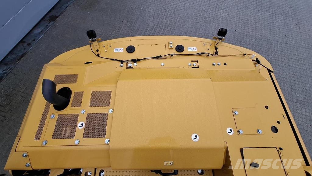 CAT 317 Crawler excavators