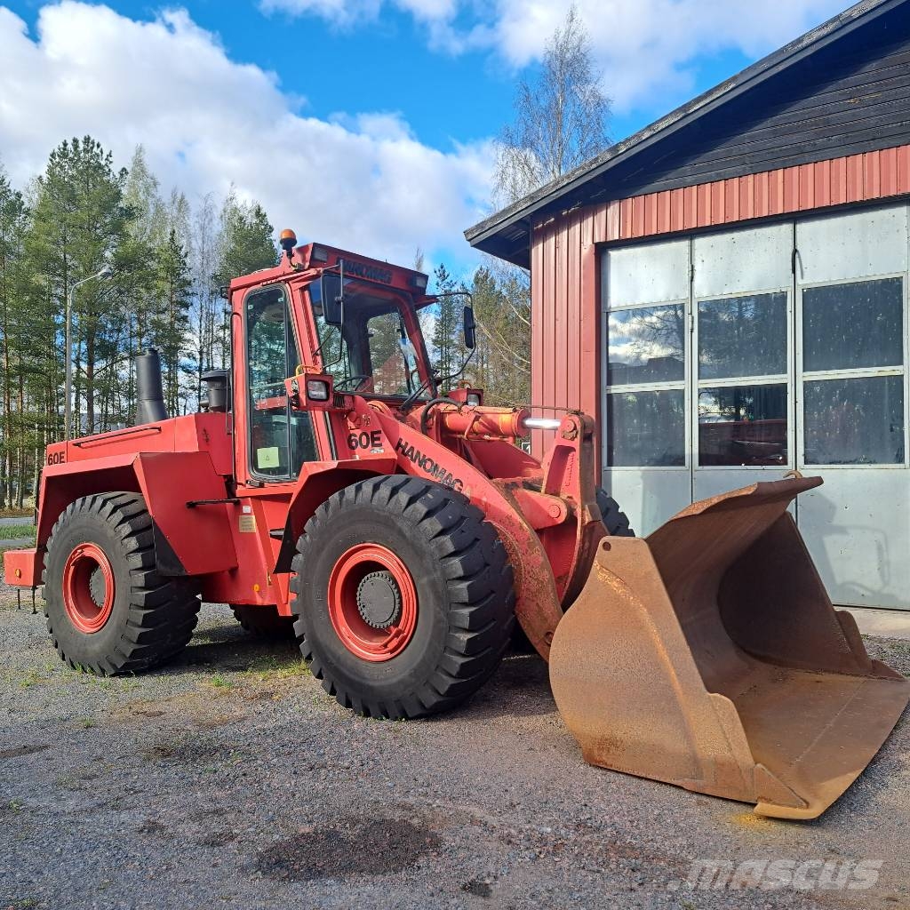 Hanomag 60 E لوادر بعجل