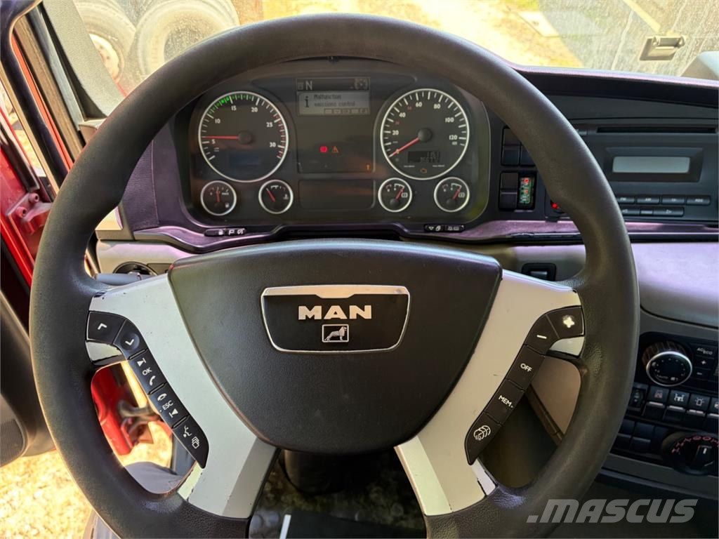 MAN TGS 18.400 4X4 Camion benne