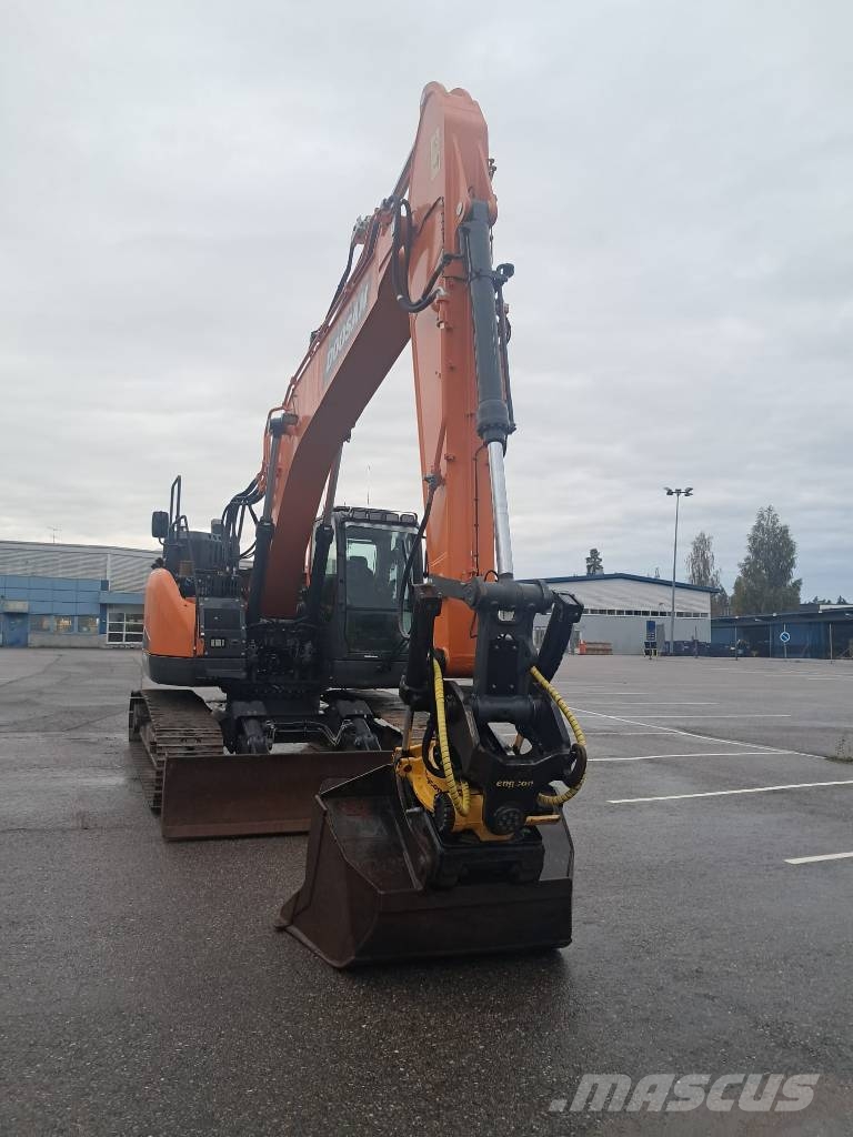 Doosan DX235 LCR -7 Kāpurķēžu ekskavatori