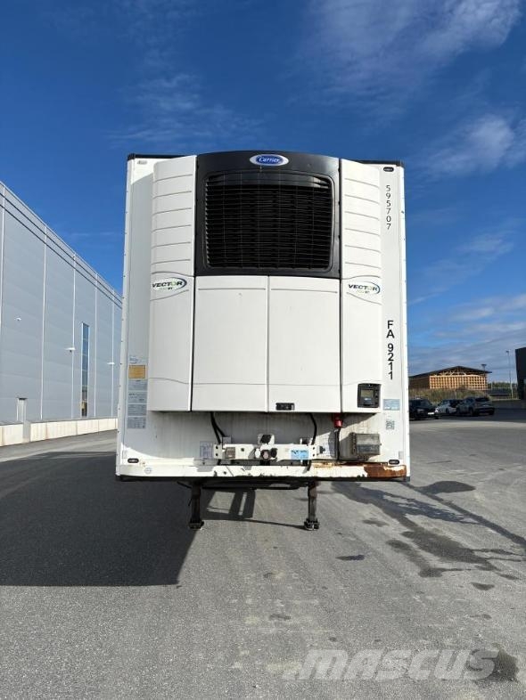Schmitz Cargobull Trailer Reefer Flower Width & Dual Temp & Double S Semirimorchi a temperatura controllata