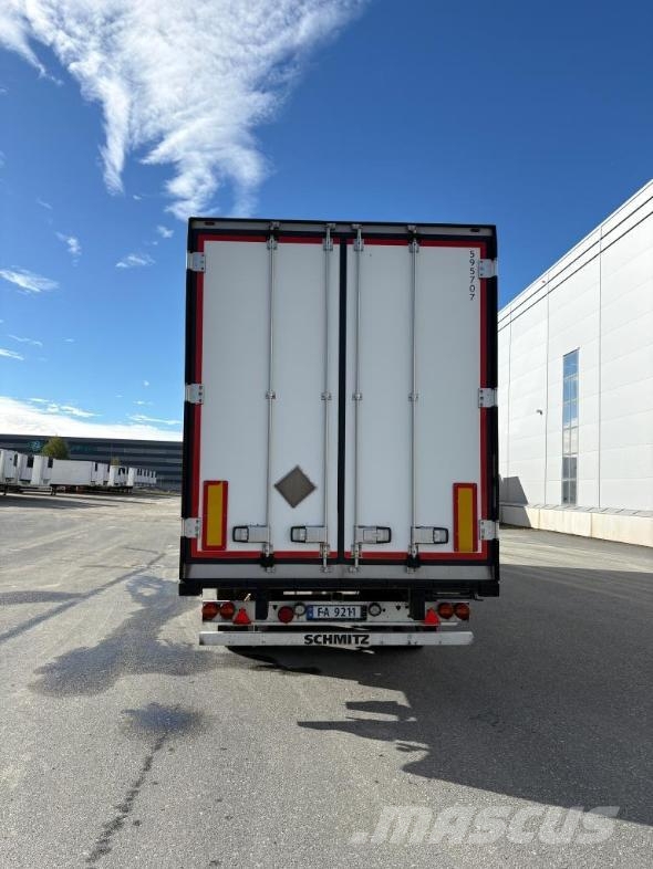 Schmitz Cargobull Trailer Reefer Flower Width & Dual Temp & Double S Semirimorchi a temperatura controllata