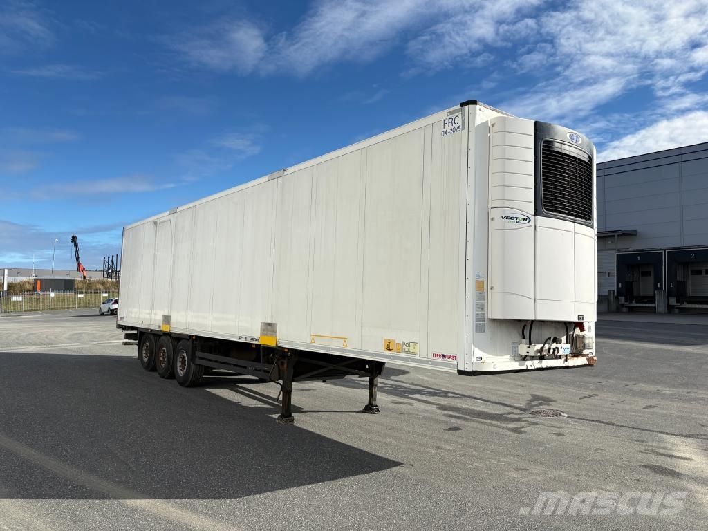 Schmitz Cargobull Trailer Reefer Flower Width & Dual Temp & Double S Semirimorchi a temperatura controllata