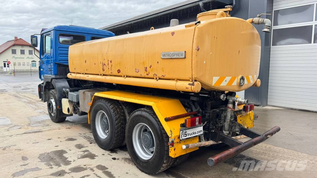 MAN 27.293 6x4 water tank - full spring - 9000L Tankbiler
