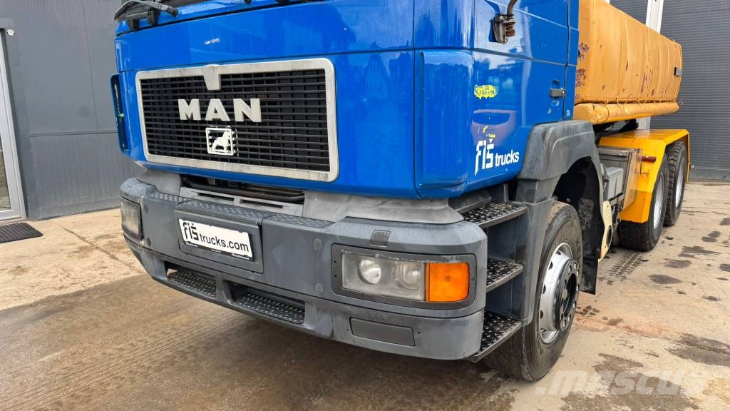 MAN 27.293 6x4 water tank - full spring - 9000L Tankbiler