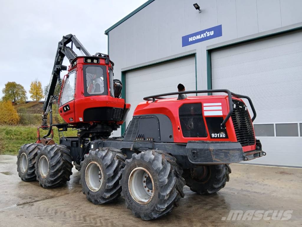 Komatsu 931 XC Харвестери