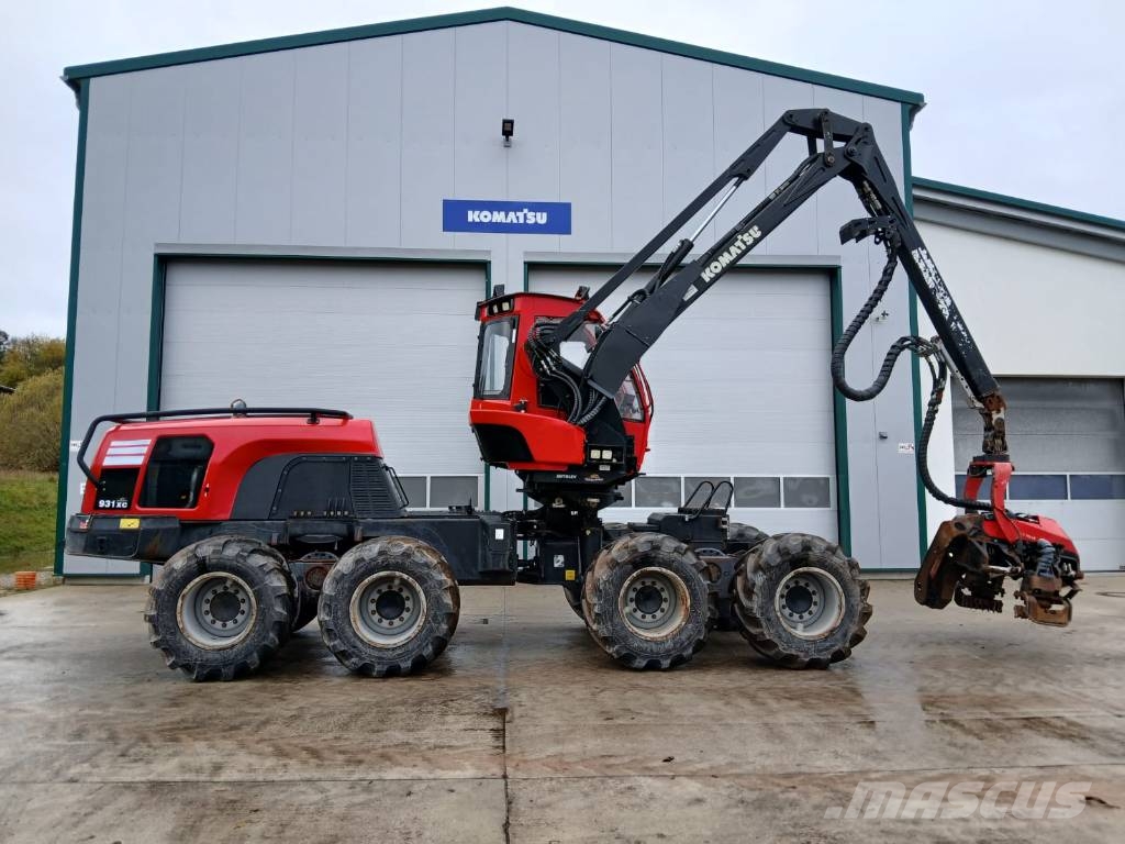 Komatsu 931 XC Харвестери