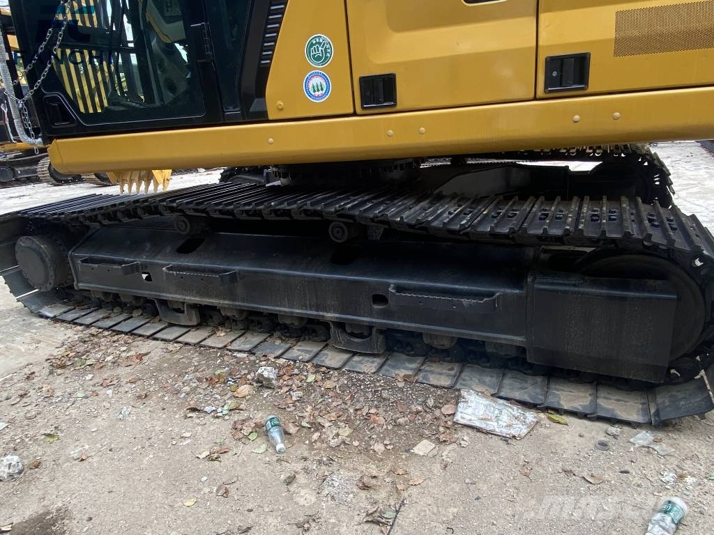 CAT 323 履带挖掘机