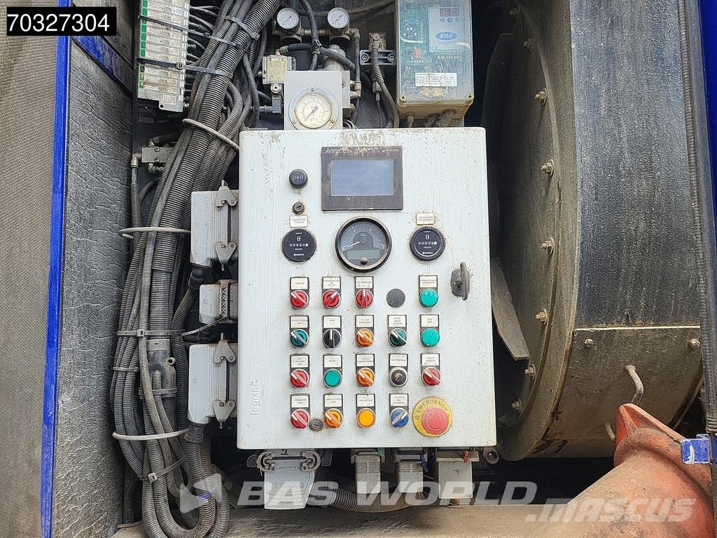 Scania G490 G 10X4 NL-truck LONGO Suction excavator Saugb Camion autospurgo