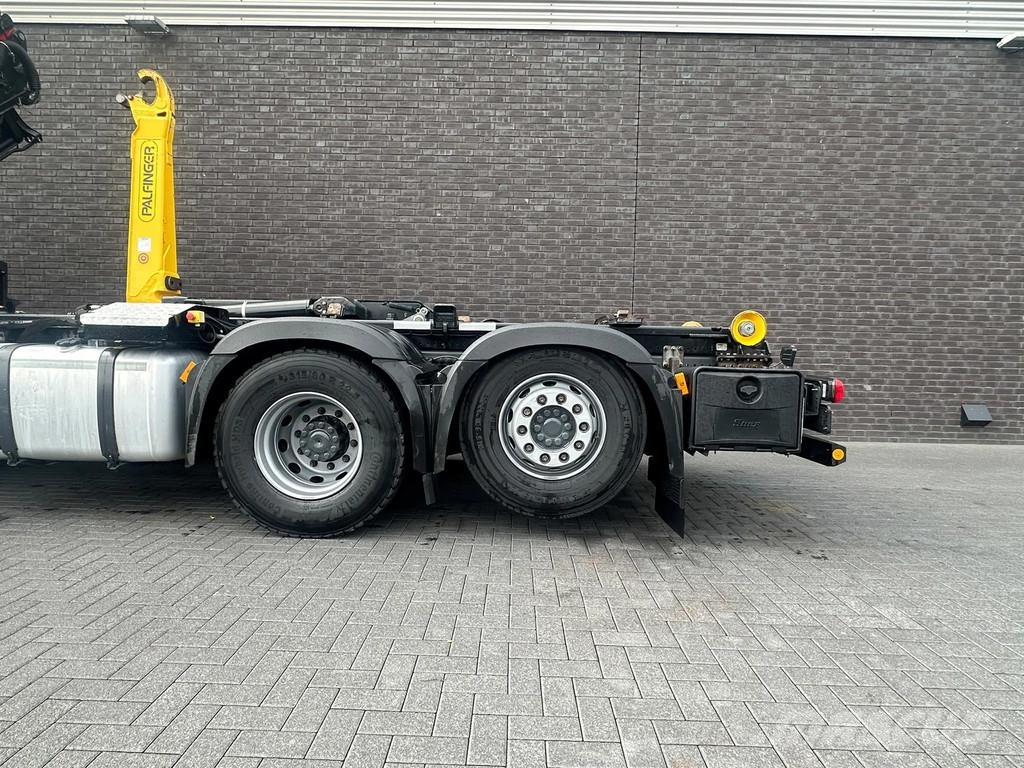 Mercedes-Benz Arocs 2643 6X2 HAAKARM+PALFINGER PK 22002 +PJ 080 Kranbil