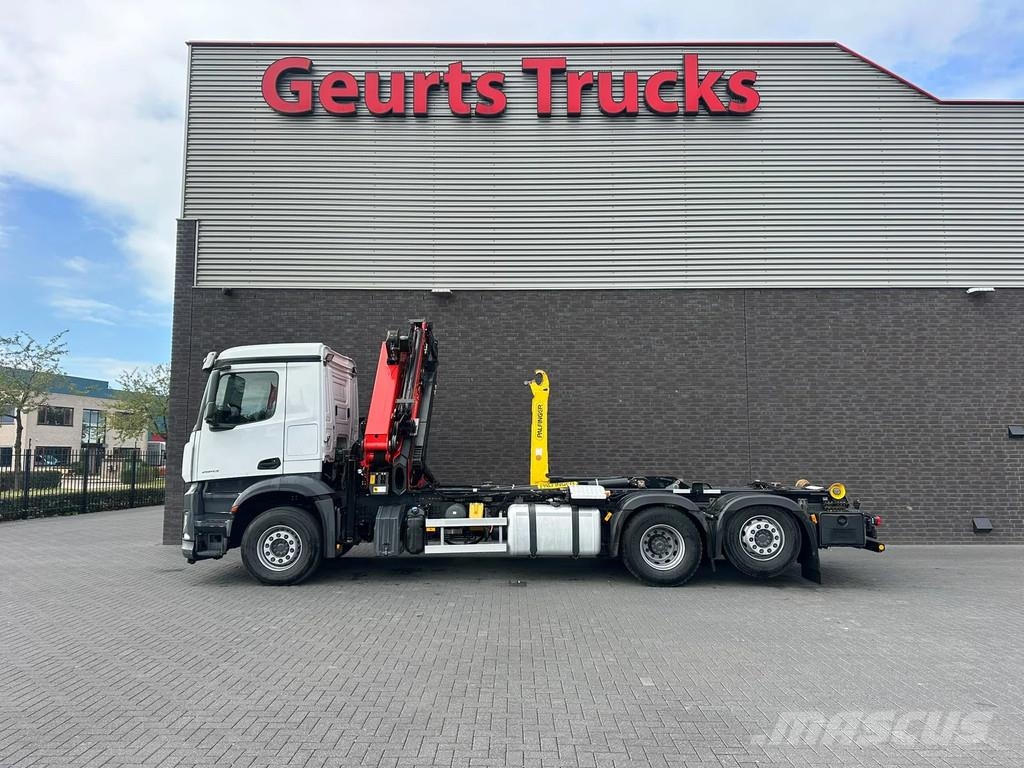 Mercedes-Benz Arocs 2643 6X2 HAAKARM+PALFINGER PK 22002 +PJ 080 Kranbil
