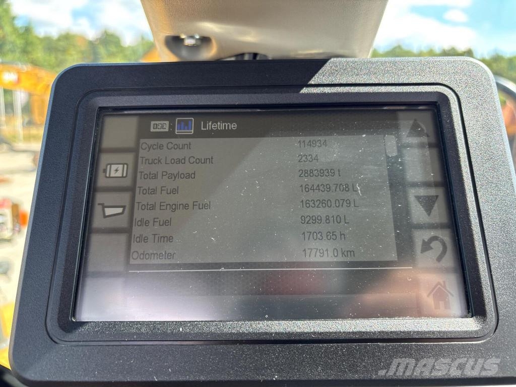 CAT 988K XE Pale gommate