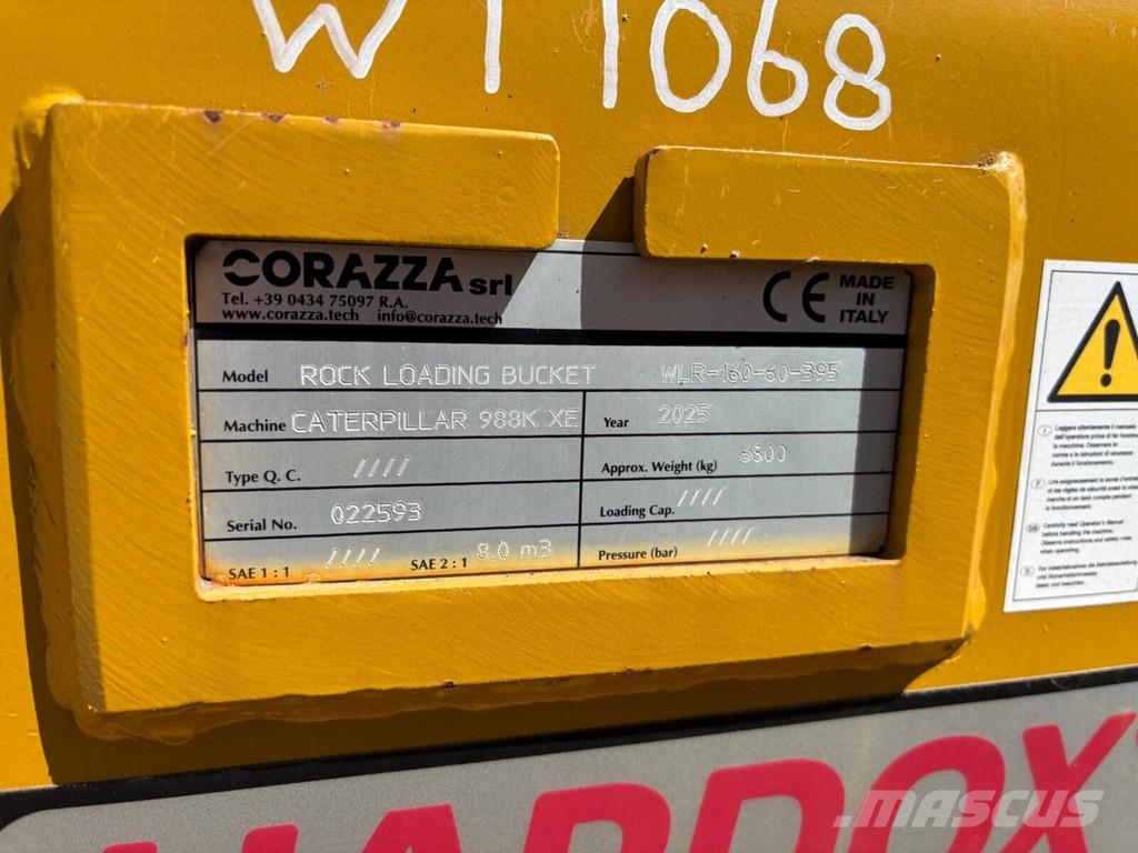 CAT 988K XE Pale gommate