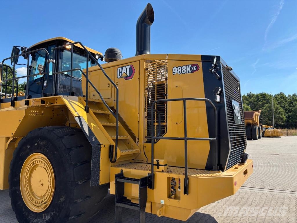 CAT 988K XE Pale gommate