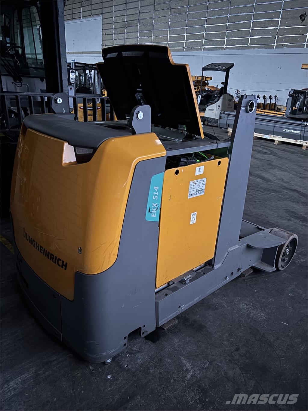 Jungheinrich EKX 514 750ZT شاحنة الممرات الضيقة