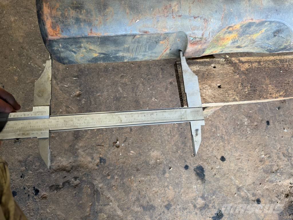 Hammer 140 mm مطارق / كسارات