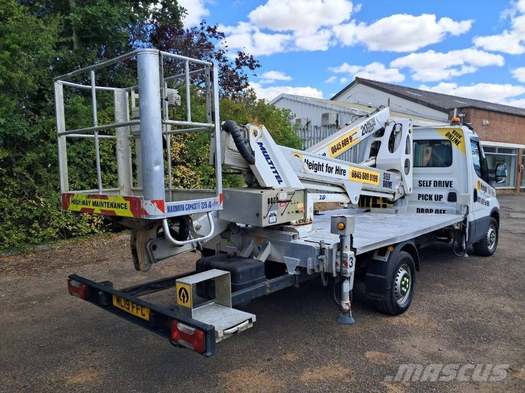 Multitel HX200 المنصات الهوائية المثبتة على شاحنة