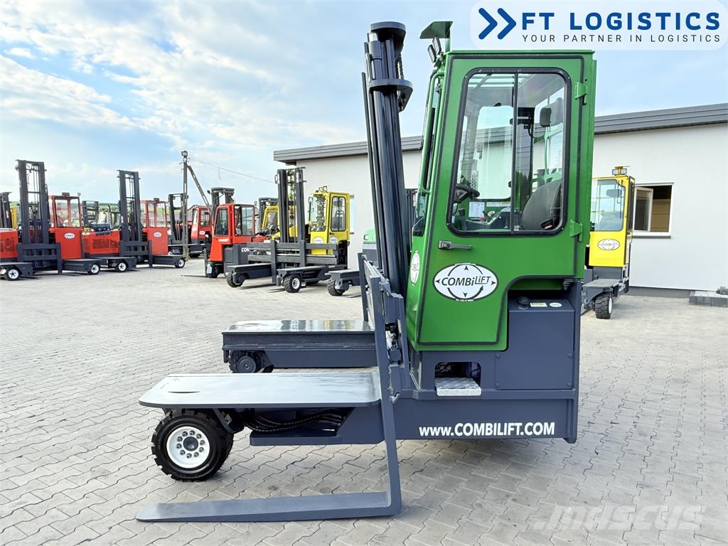 Combilift C4500 | DIESEL | DUPLEX 4100 | WIDE FORK POSITIONE شاحنة المناولة رباعية الاتجاهات