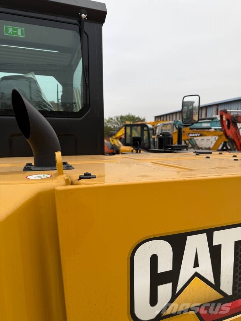 CAT 305.5 Mini bagri <7t