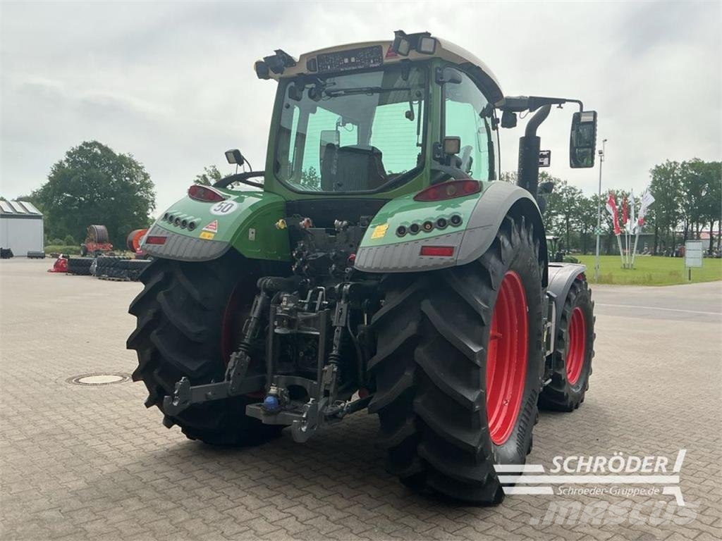 Fendt 718 VARIO S4 PROFI Ciągniki rolnicze