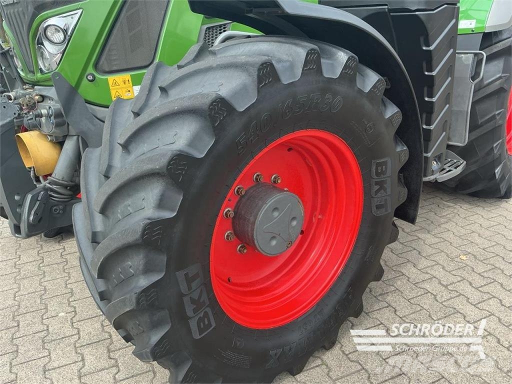 Fendt 718 VARIO S4 PROFI Ciągniki rolnicze