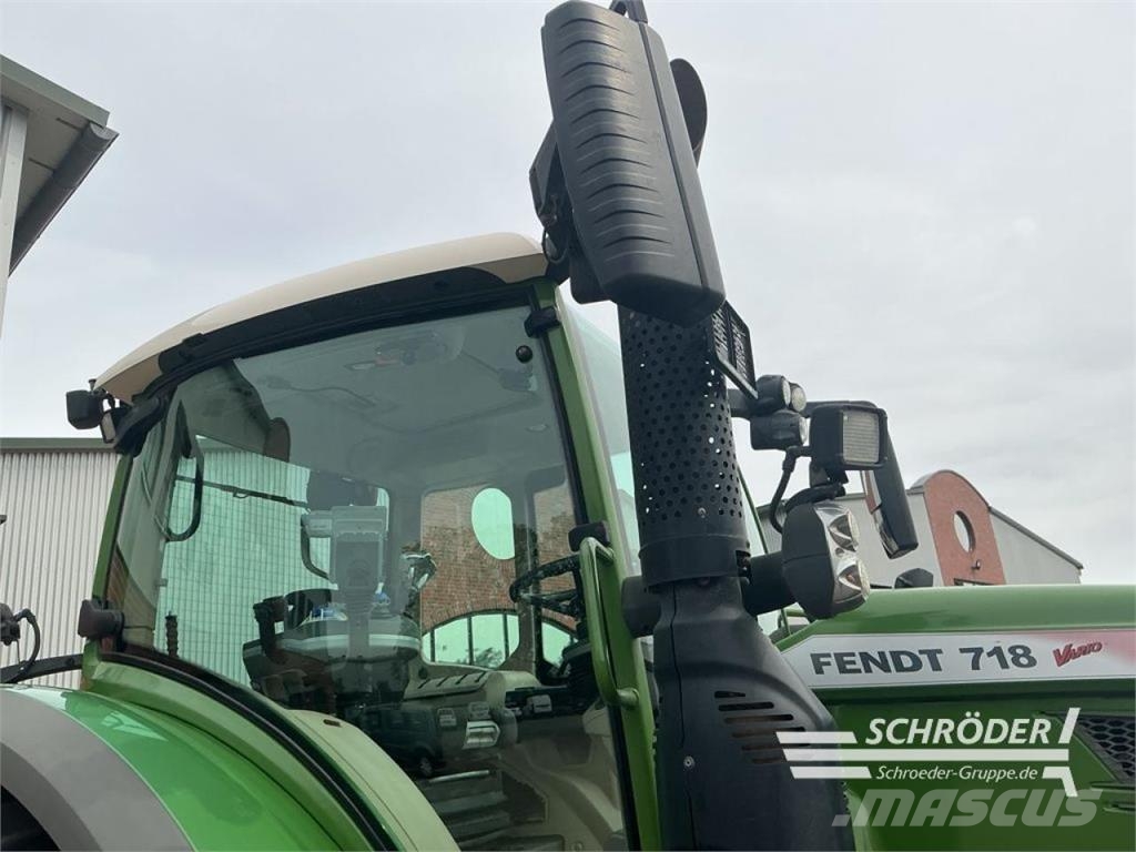 Fendt 718 VARIO S4 PROFI Ciągniki rolnicze
