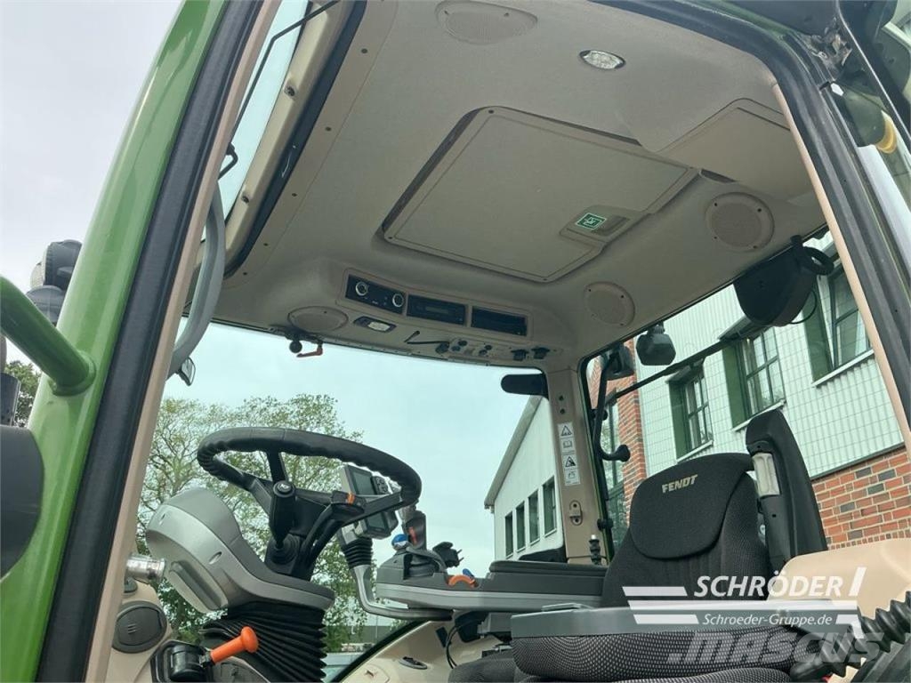 Fendt 718 VARIO S4 PROFI Ciągniki rolnicze