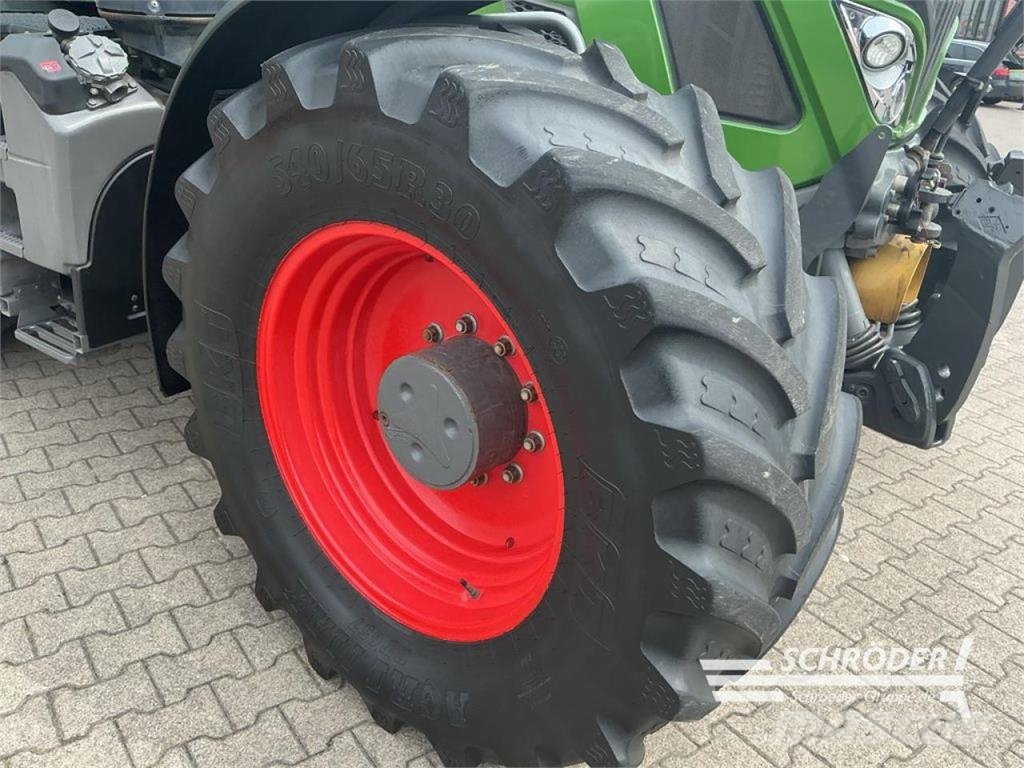Fendt 718 VARIO S4 PROFI Ciągniki rolnicze