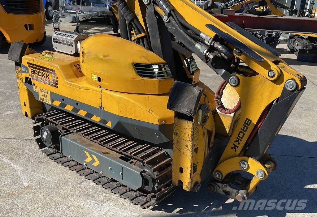 Brokk 120 D Mini ekskavatörler, 7 tona dek