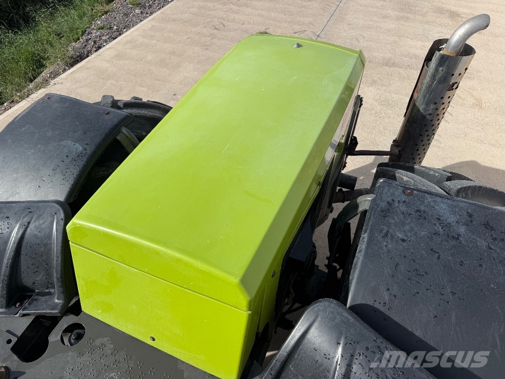 CLAAS Xerion 3800 Trac VC Tractors