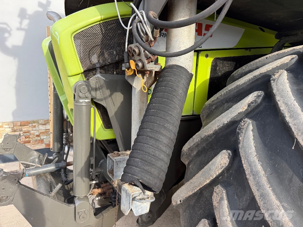 CLAAS Xerion 3800 Trac VC Tractors