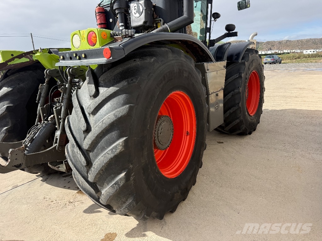CLAAS Xerion 3800 Trac VC Tractors