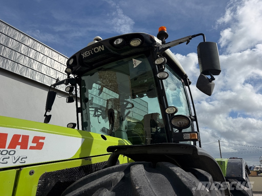 CLAAS Xerion 3800 Trac VC Tractors