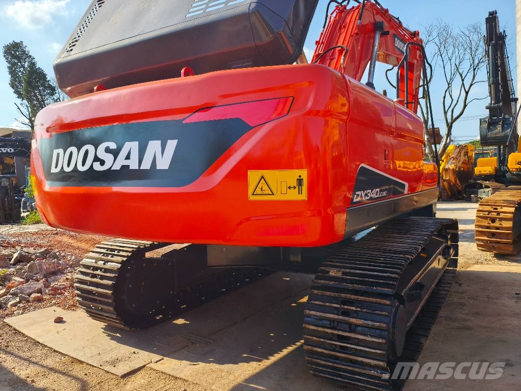Doosan DX340LC-9C Excavatoare pe șenile
