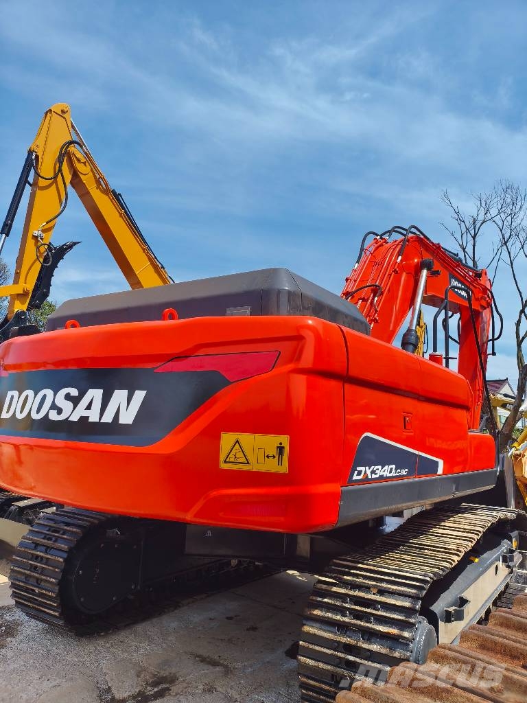 Doosan DX340LC-9C Excavatoare pe șenile
