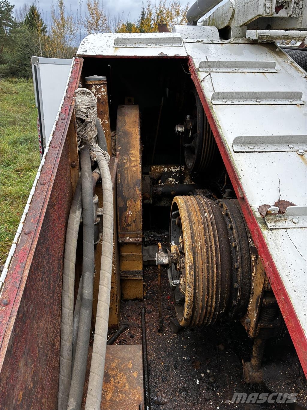 Link-Belt HC-218 Visureigiai kranai