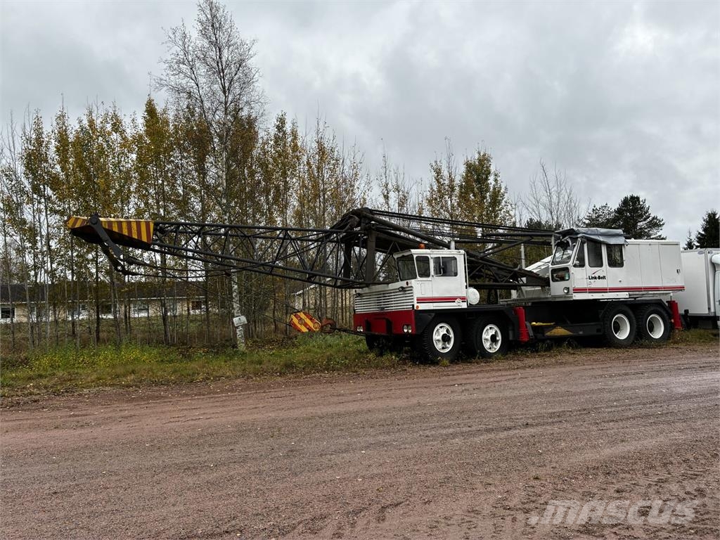 Link-Belt HC-218 Visureigiai kranai