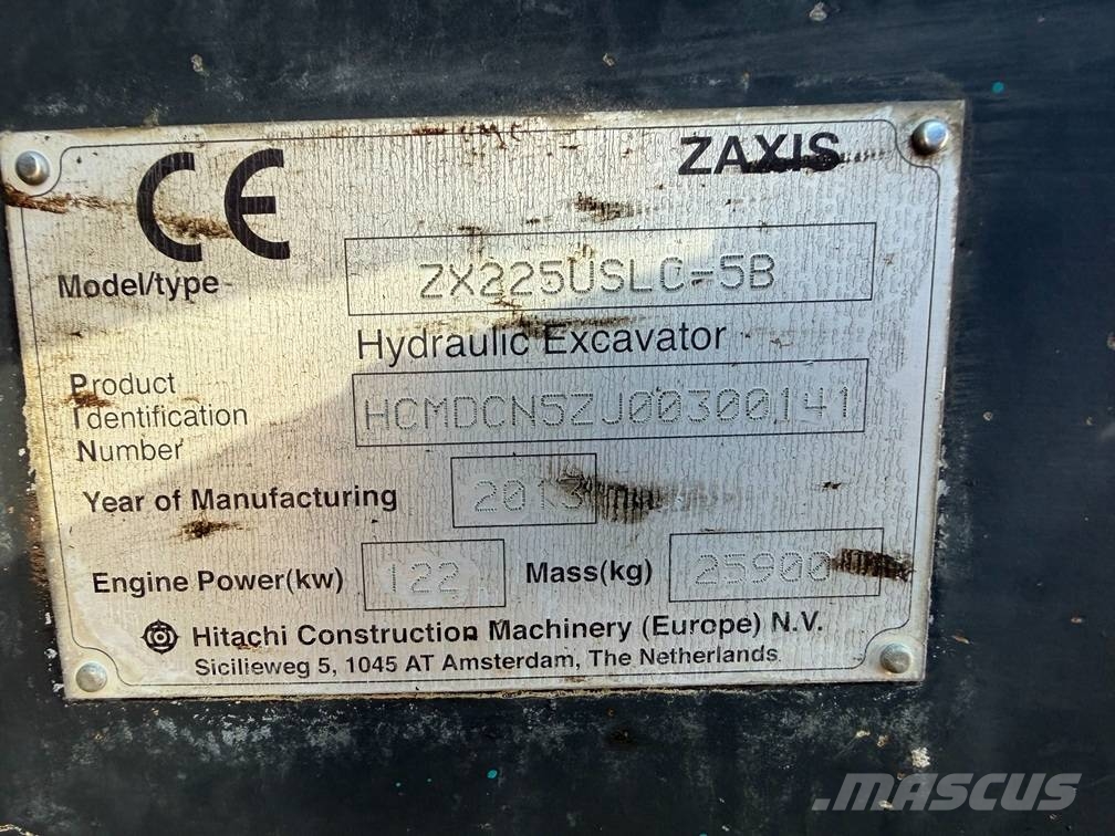 Hitachi ZX 225 US LC-5 B Roomikekskavaatorid