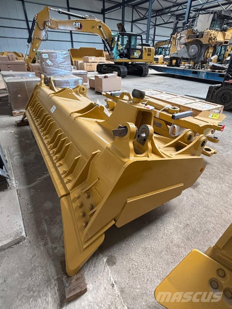 CAT D 8 GC (New / Non CE) Buldooserid