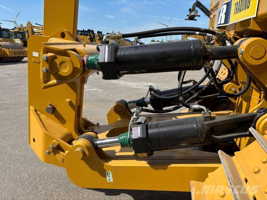 CAT D 8 GC (New / Non CE) Buldooserid