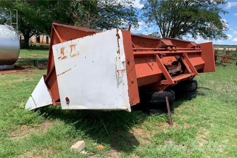 Agri Tech 3 Ry x 2.1m Interloff Mielie Tafel Övriga bilar